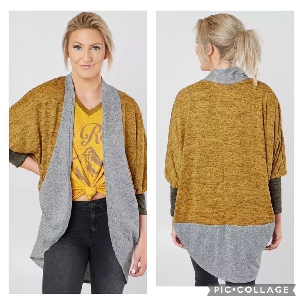 Nwot Daytrip Mustard Dolman Cardigan